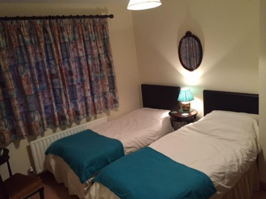 Primrose Cottage, Bushmills - Cosy Self Catering Property Kültér fotó